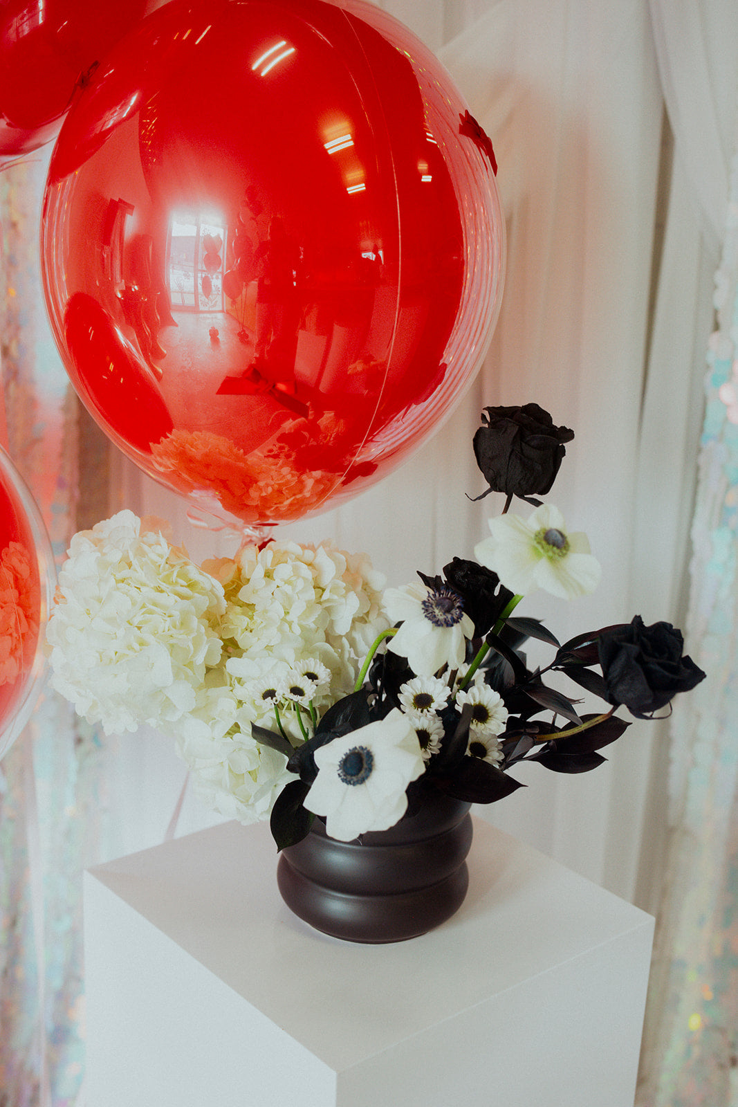 Blackest Heart Valentine's Day Flowers 🖤