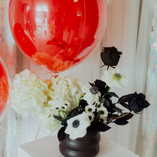 Blackest Heart Valentine's Day Flowers 🖤