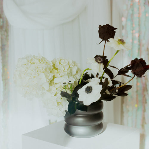 Blackest Heart Valentine's Day Flowers 🖤