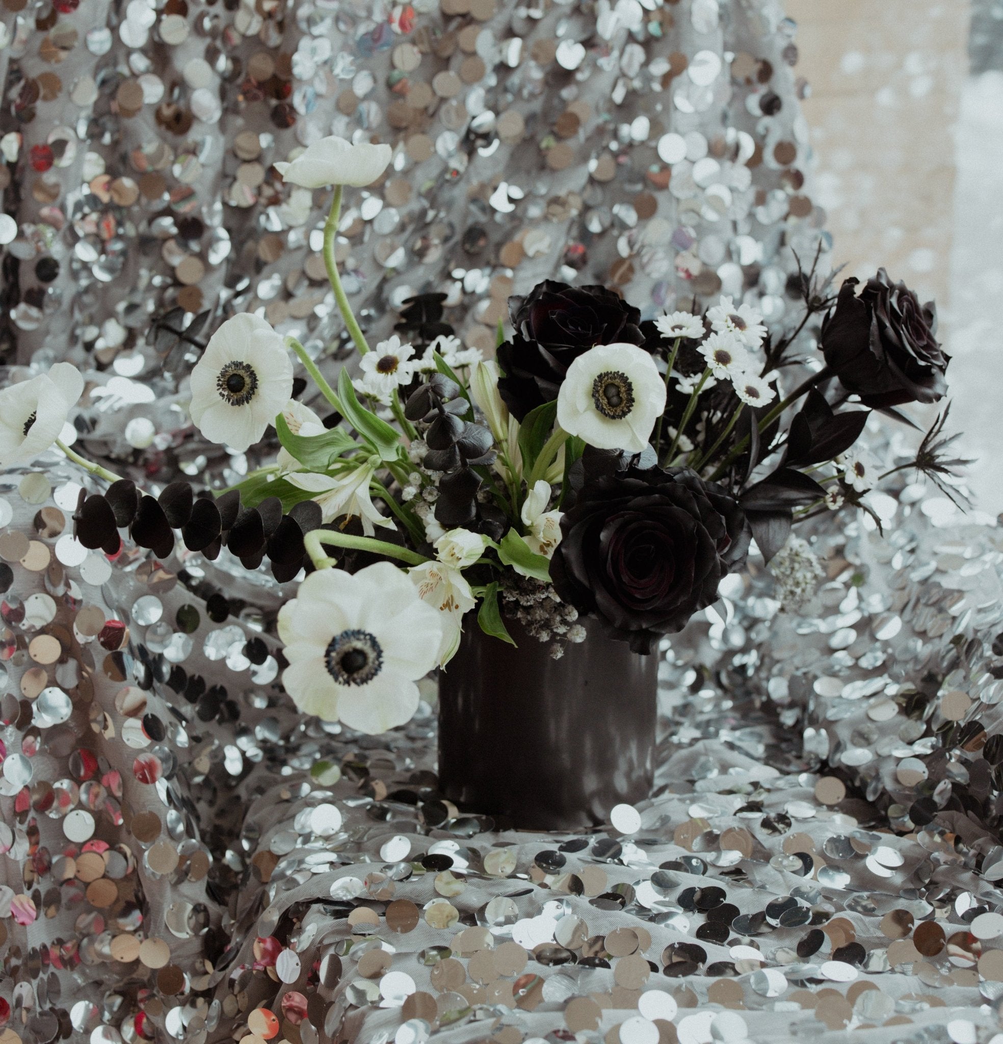 Blackest Heart Valentine's Day Flowers 🖤  Floret + Foliage