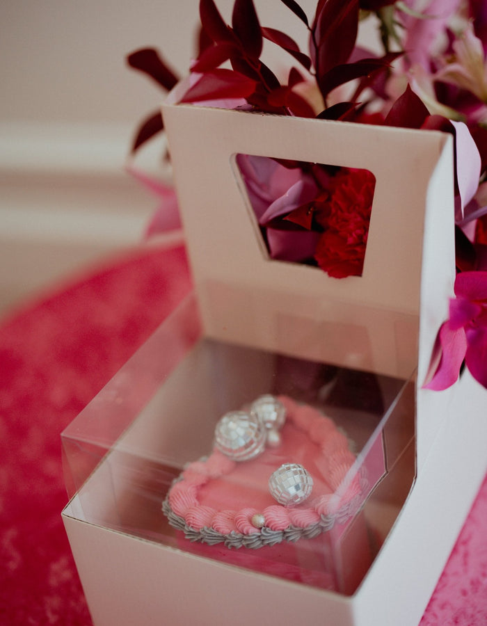 Valentine's Day Cake & Flower Box Set | Sonder x FloFo  Floret + Foliage